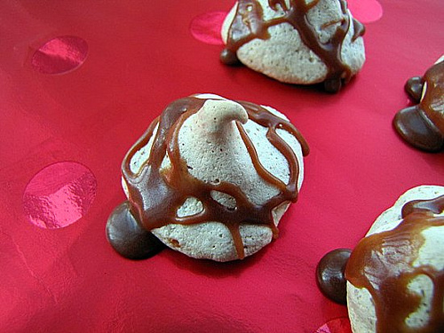 Post image for Creole Kisses with Cocoa-Coffee Glaze