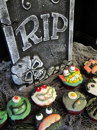 FRIGHT NIGHT 4