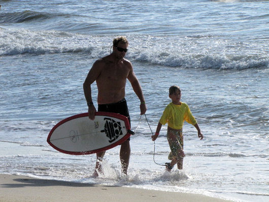 Surfing Community - Chris Crocker Surf Contest 25