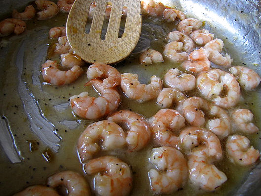 Bonne Maman Succlent Golden Plum Shrimp Bites-4A