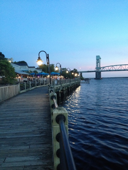 Post image for Date Night On The Riverfront – Elijah’s