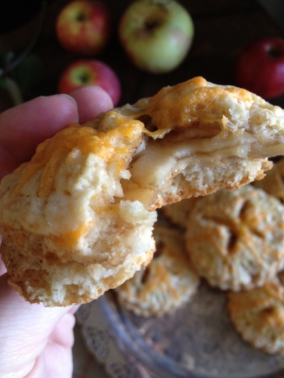 Post image for Cheddar Apple Pie Cookies