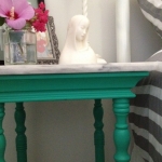 Thumbnail image for Emerald Pop – Nightstand Makeover Under $10